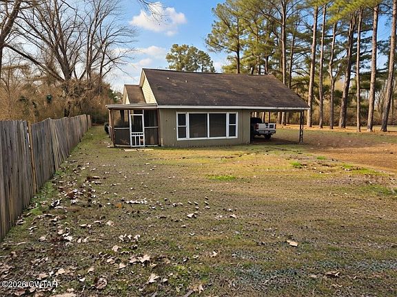3rd image of 96 Sherrell Dr