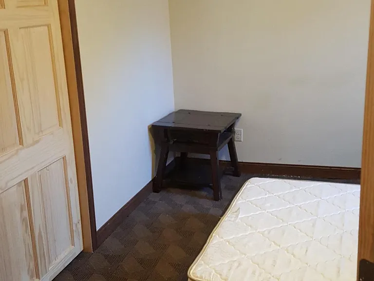 1518 W Arrowhead Rd — Photo 8