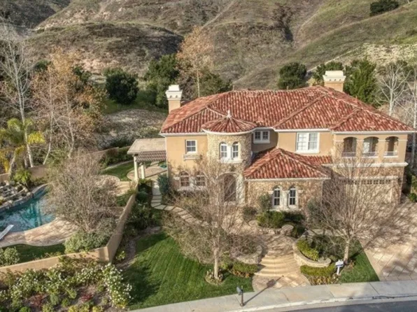 26755 Provence Dr, Calabasas, CA 91302