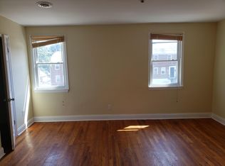 7060 Surrey Dr, Baltimore, MD 21215