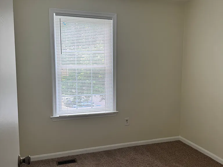 25 Joyceton Way — Photo 22