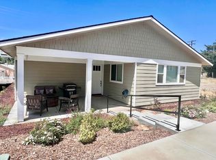 323 W D St, Tehachapi, CA 93561