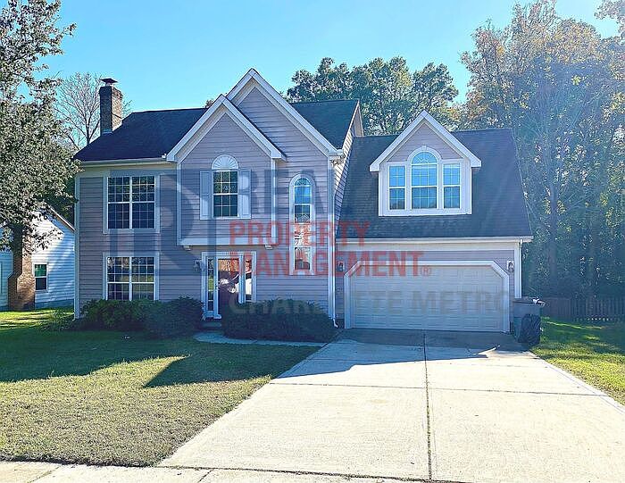 1st image of 1121 Yorkdale Dr