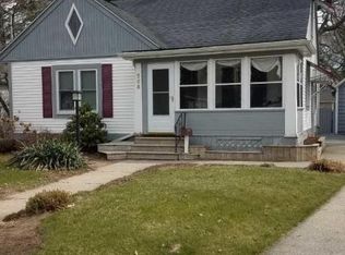 508 E Exchange St, Spring Lake, MI 49456