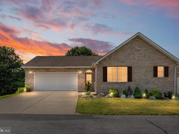 64 Tyler Cir, Strasburg, VA 22657