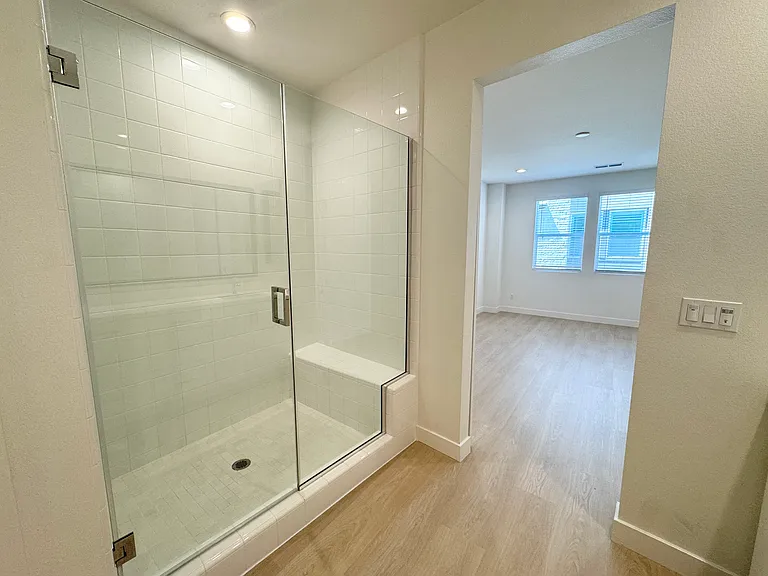 11161 Akarna Ct — Photo 27