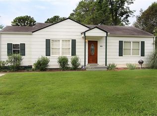 1900 Clearwater Dr SE, Marietta, GA 30067