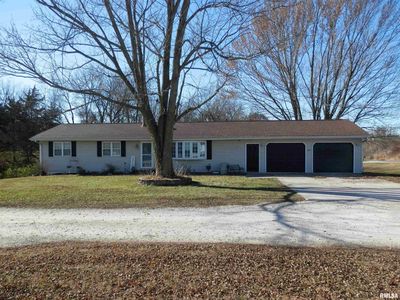607 210th Ave, Monmouth, IL, 61462