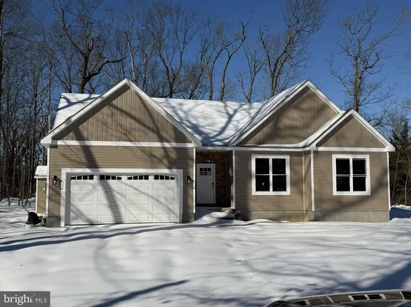 661 S Blue Bell Rd, Vineland, NJ 08360