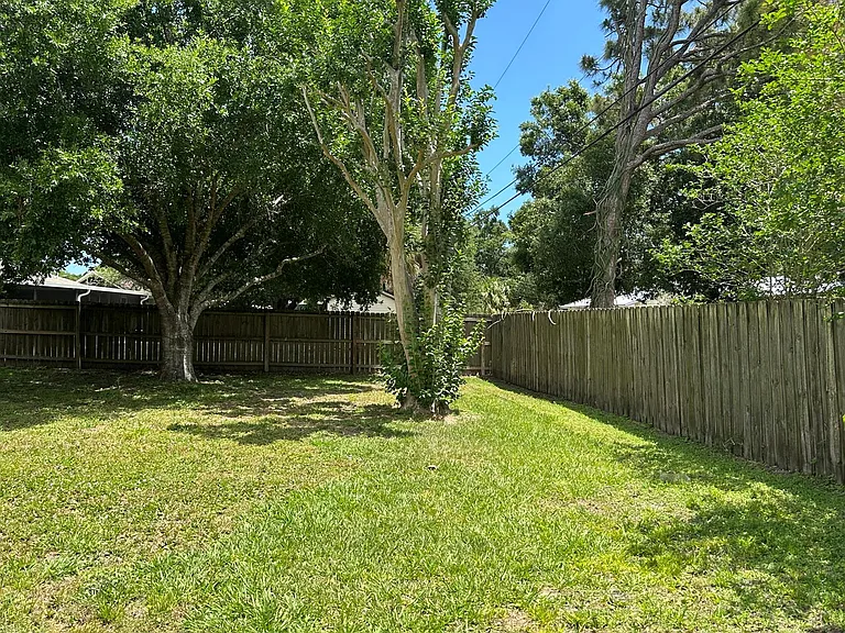 2745 Atlantic Blvd — Photo 6
