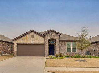 1825 Velarde Rd, Fort Worth, TX 76131