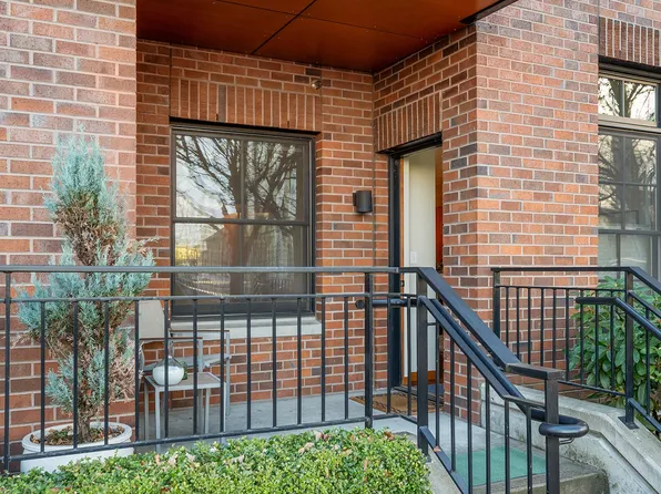 2350 NW Savier St Unit 108, Portland, OR 97210