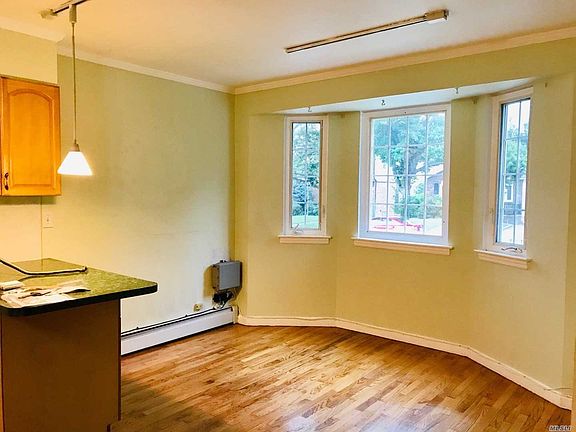 4th image of 58-32 185th St Floor 12