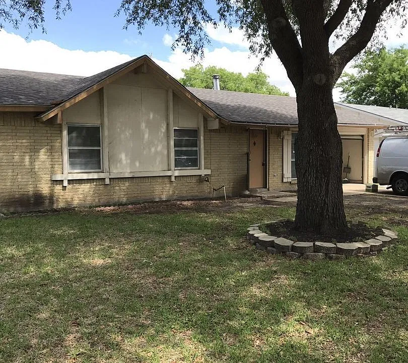 3324 Tarkio Rd