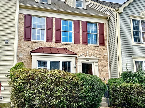 2nd image of 1067 Wingate Ct Unit G-3