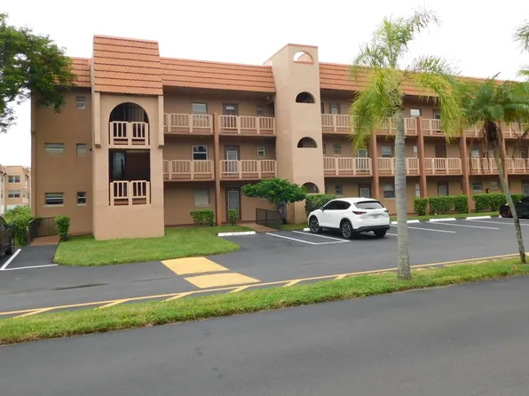 9580 Sunrise Lakes Boulevard #202, Sunrise, FL 33322