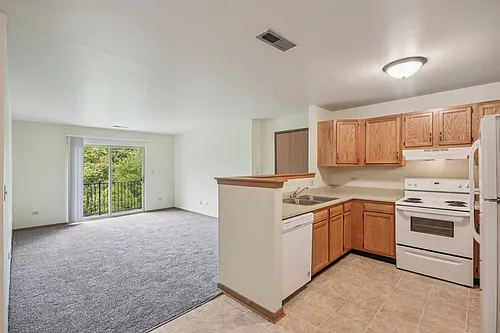 7104 Broadway Photo 1