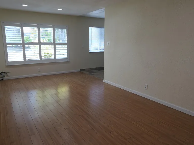 2249 Bonar St #C — Photo 8