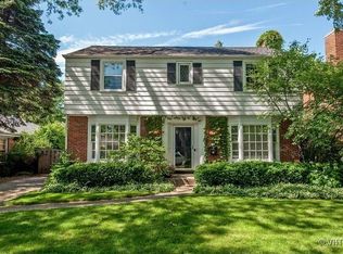 1940 Highland Ave, Wilmette, IL