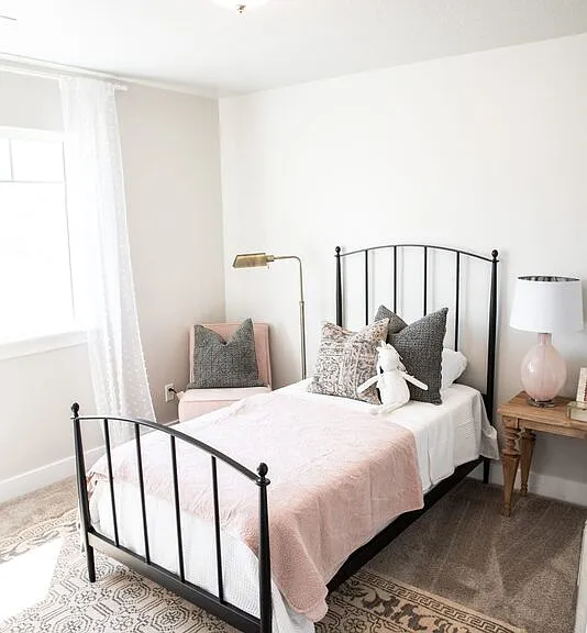 661 S 1803 W — Photo 15