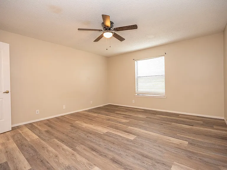 4547 Bermuda Dr — Photo 19