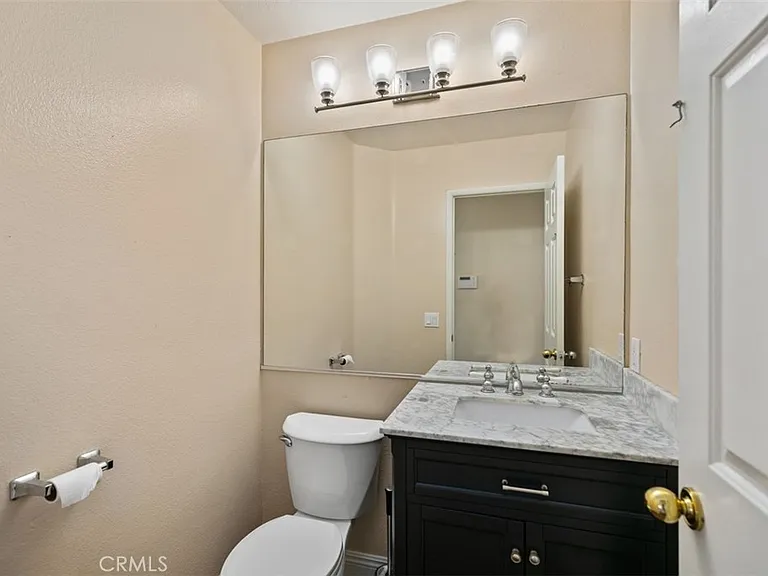 9 Acorn Rdg — Photo 28