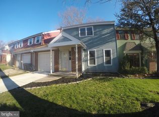 305 Carleton Ln, Mount Laurel, NJ 08054