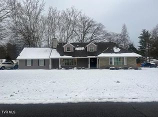 2061 Canterbury Rd, Kingsport, TN 37660