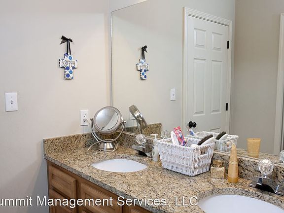 5th image of 108 Saucer Ln