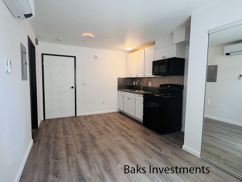 1st image of 11460 Killion St #206