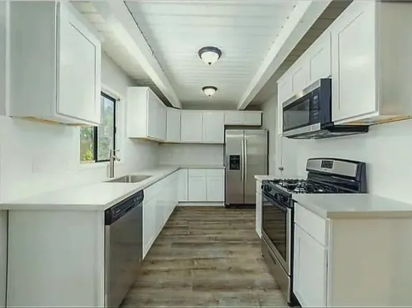 2201 Juanita Ln, Sacramento, CA 95825