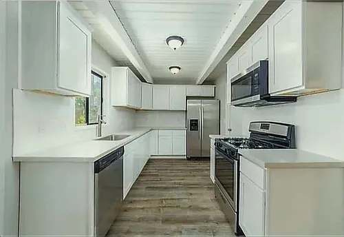 2201 Juanita Ln Photo 1