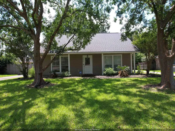9626 Banway Dr, Greenwell Springs, LA 70739