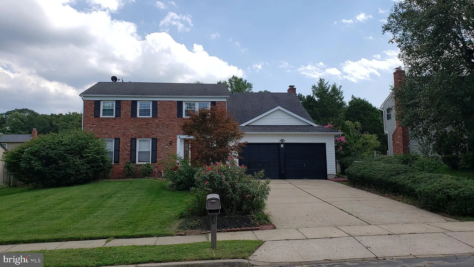8 Lucille Ln photo 1