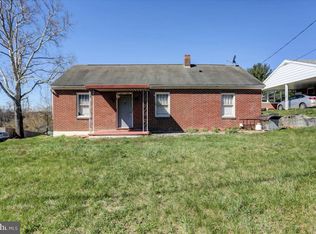 15643 Clear Spring Rd, Williamsport, MD 21795