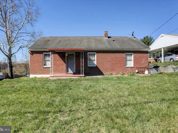 15643 Clear Spring Rd, Williamsport, MD 21795
