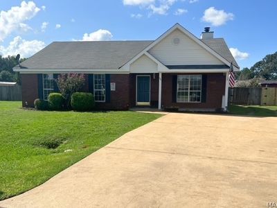 38 Foxdale Ct, Millbrook, AL, 36054