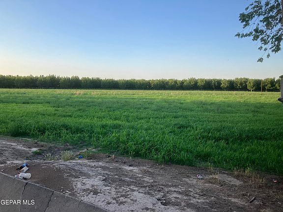 2nd image of 844 Fabens Island Rd