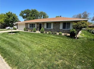 6836 Packingham Dr, Englewood, OH 45322