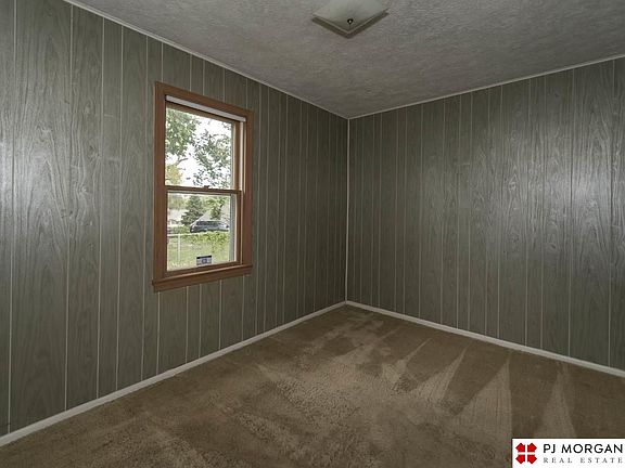 5th image of 5521 S 31st St