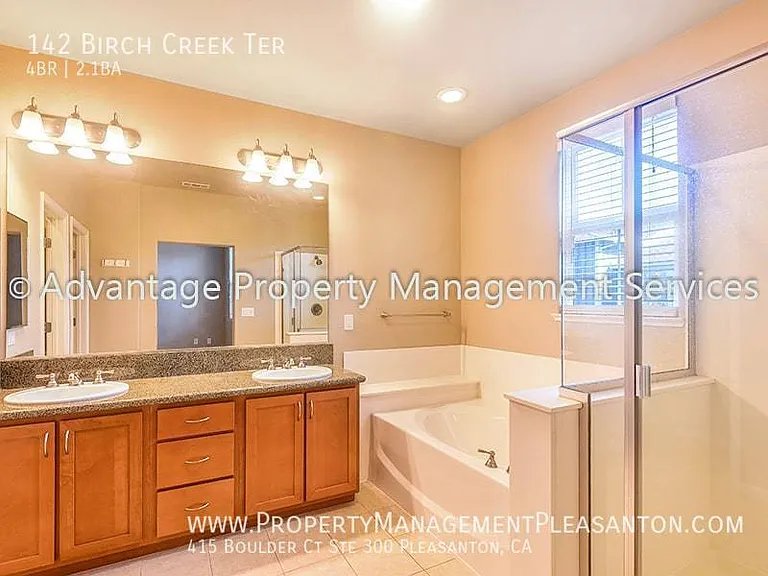 142 Birch Creek Ter — Photo 10