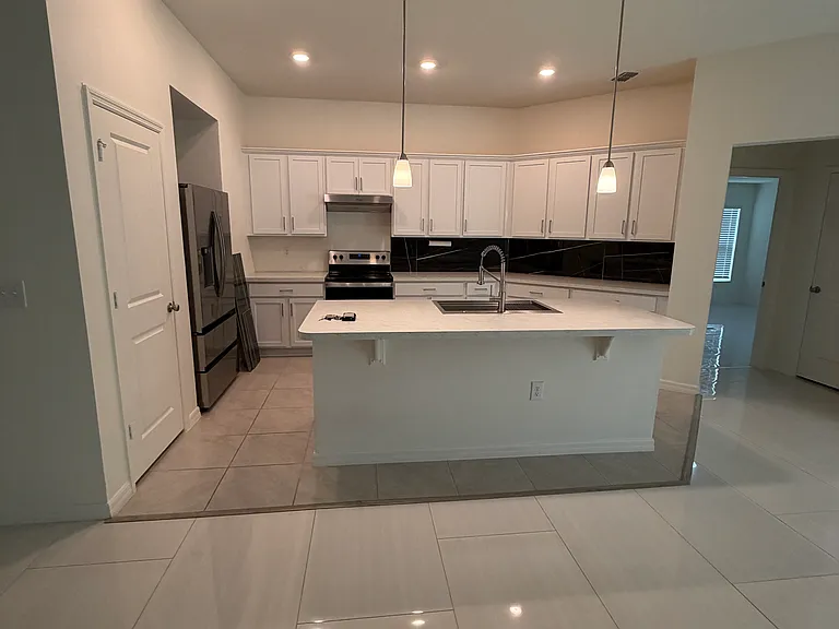 3927 Axis Valley Pl — Photo 2