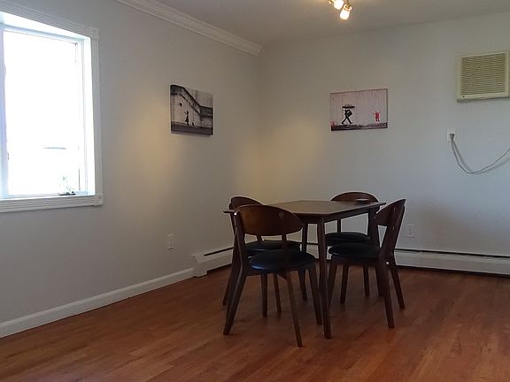 5th image of 3543 Weidner Ave