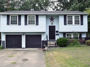 192 Bentwillow Dr, Niles, OH 44446