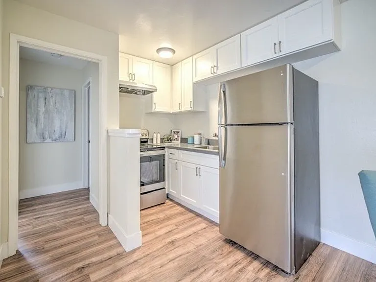 399 Schafer Rd. — Photo 26