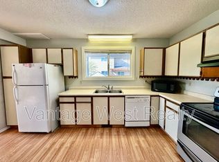 1947 Burtch Rd, Kelowna, BC V1Y 4B4