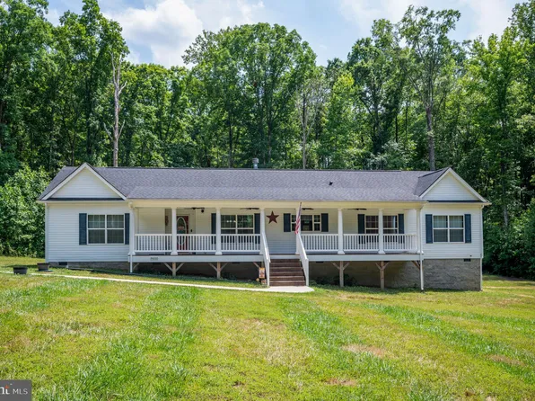 9600 Mandy Ln, Partlow, VA 22534