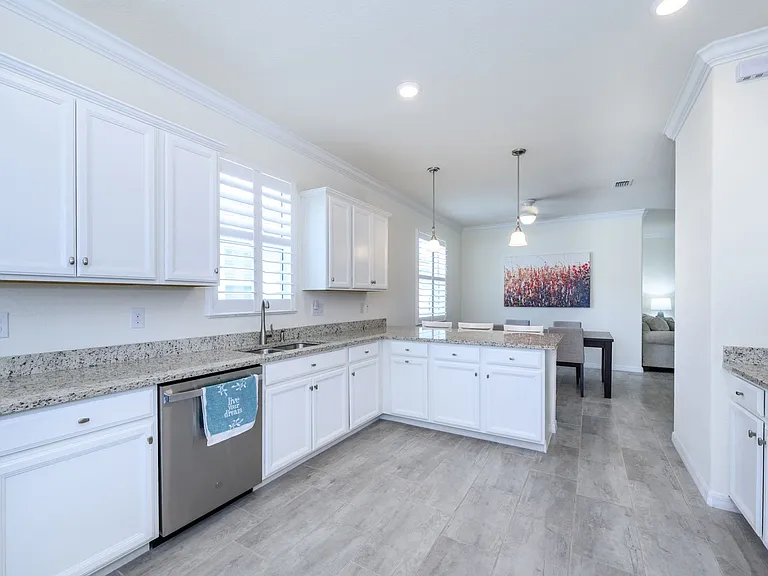 15145 Spanish Point Dr — Photo 15