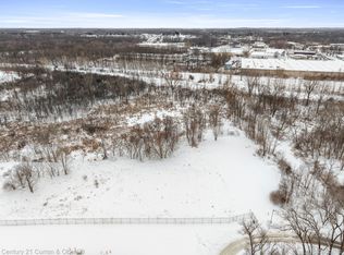 1139 S Dettman Rd, Jackson, MI 49203