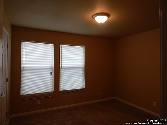 5th image of 6846 Walnut Valley Dr